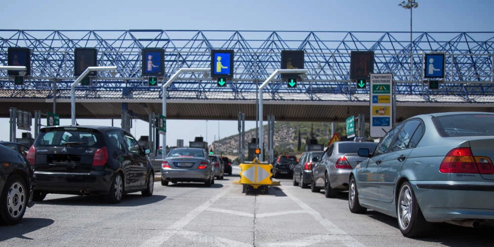 Αυξάνονται τα διόδια από την Κυριακή – Δείτε τις νέες τιμές